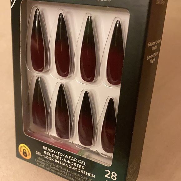 ⚜️Kiss XL Gel Fantasy Ombré Stiletto Faux Nails! - Picture 5 of 8